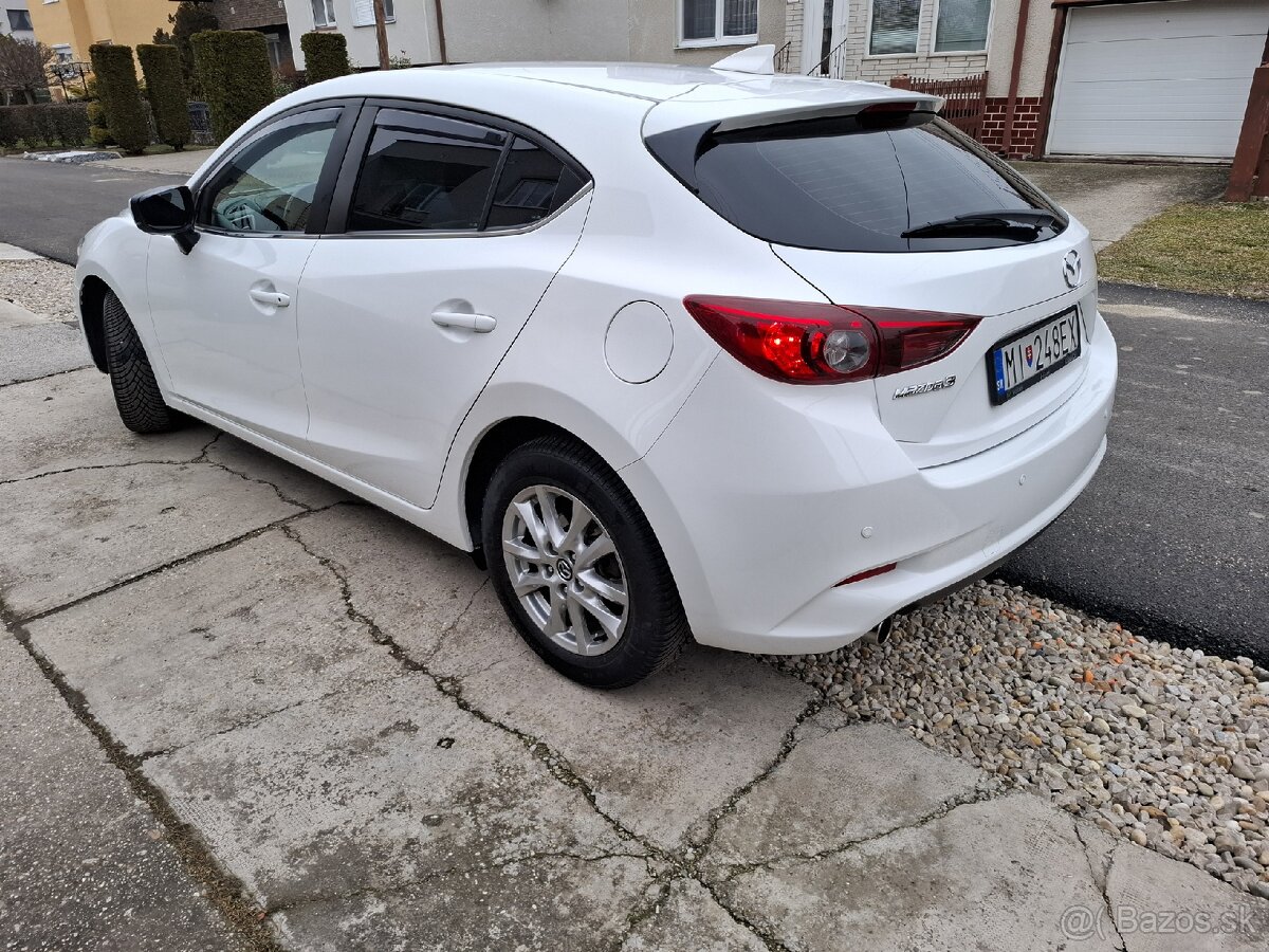 Predám Mazda 3 Skyactive 88kw/120 koní - 10