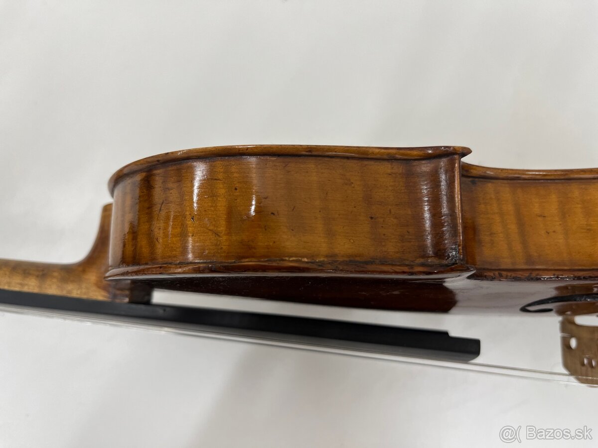 Staré “ploché “husle - 10