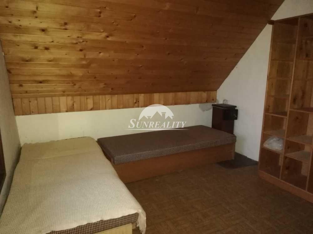 ZNÍŽENÁ CENA LEN U NÁS Predám - Chata s viničnou pivni - 10