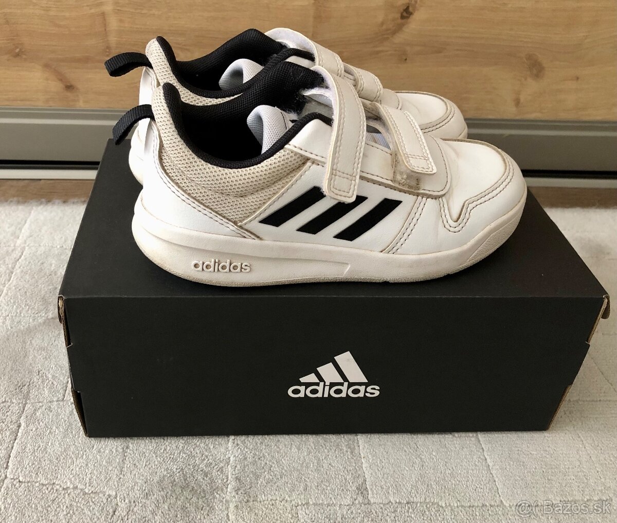 Botasky Adidas č.29, 30,5 a 31,5 - 10