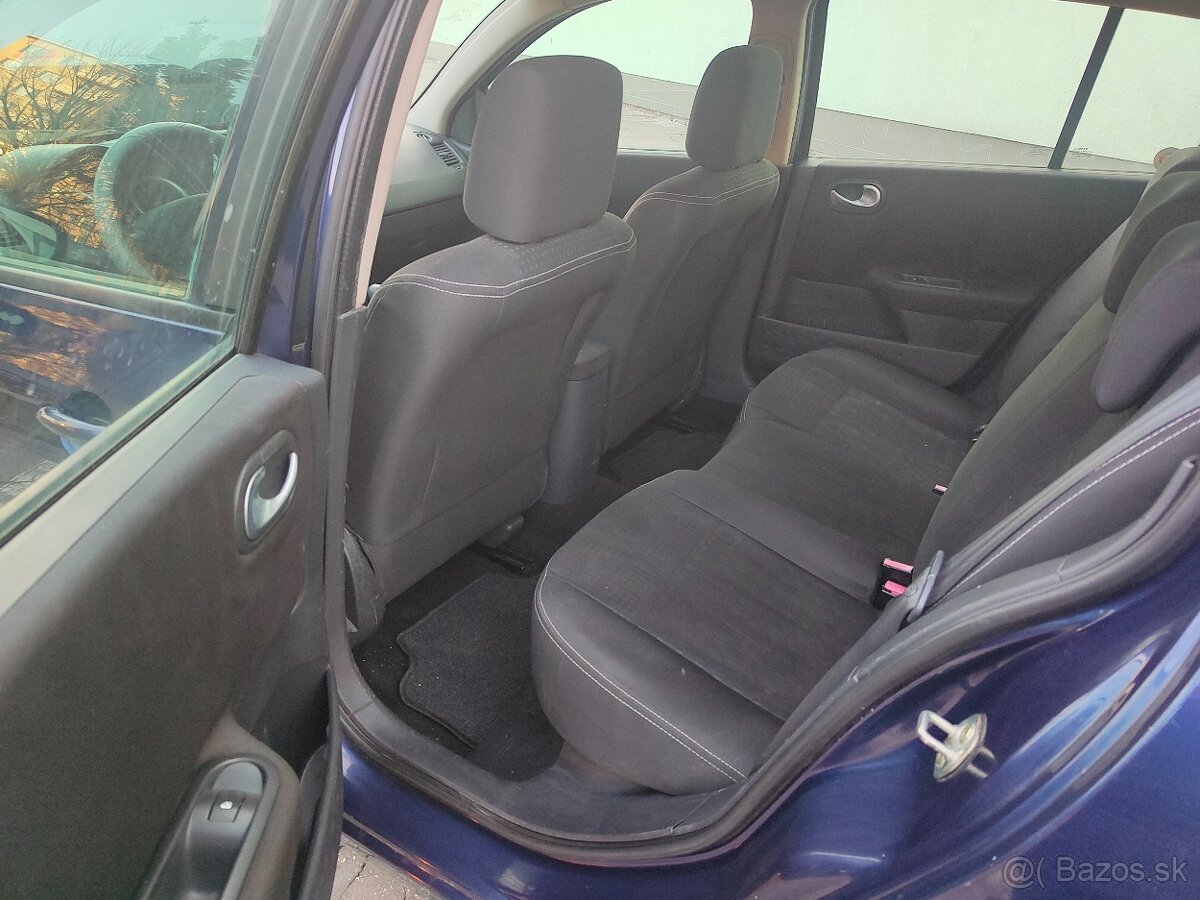 Renault Megane 2, 1.5DCI 63KW NOVÁ STK - 10