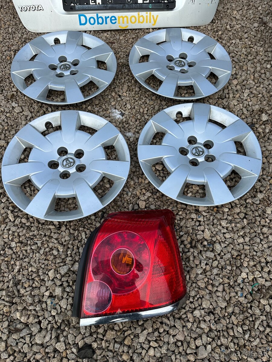 Predám maska Svetlo Blantik Kufor 1G3 Avensis 2006-2009 - 10