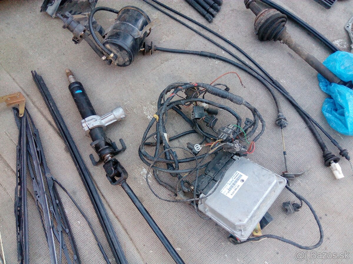 Škoda Felícia - diely. - 10