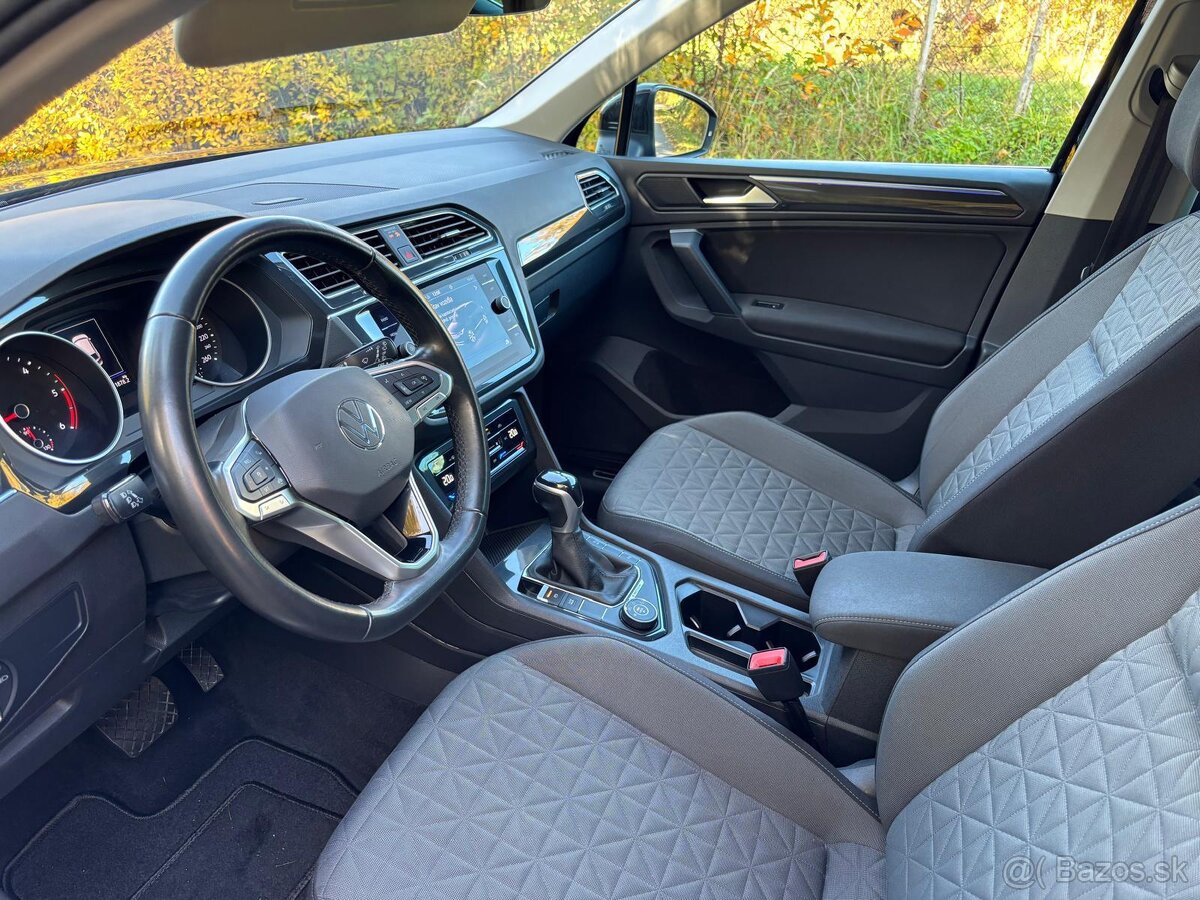 Volkswagen Tiguan 2.0 TDI EVO Elegance 4Motion DSG - 10