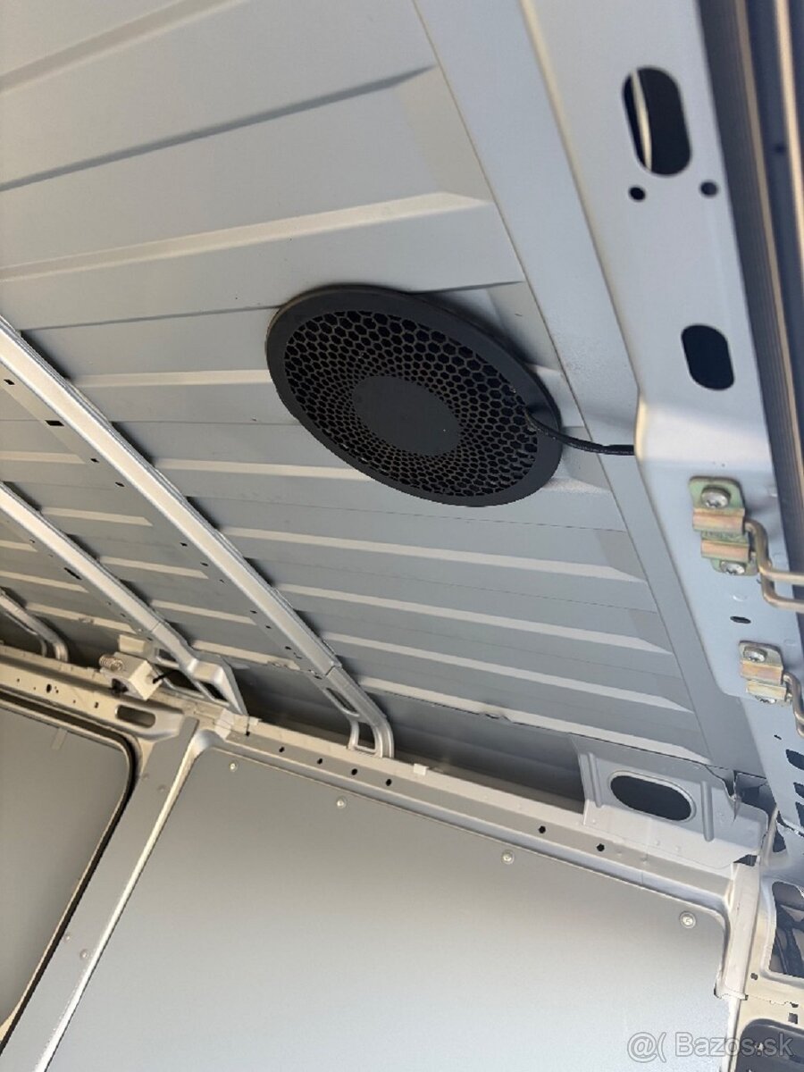 Opel Movano 2.2, r.v. 2022, DPH - 10