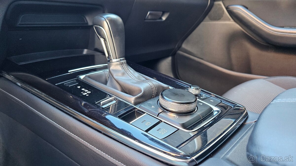 Mazda CX-30 e-Skyactiv - 10