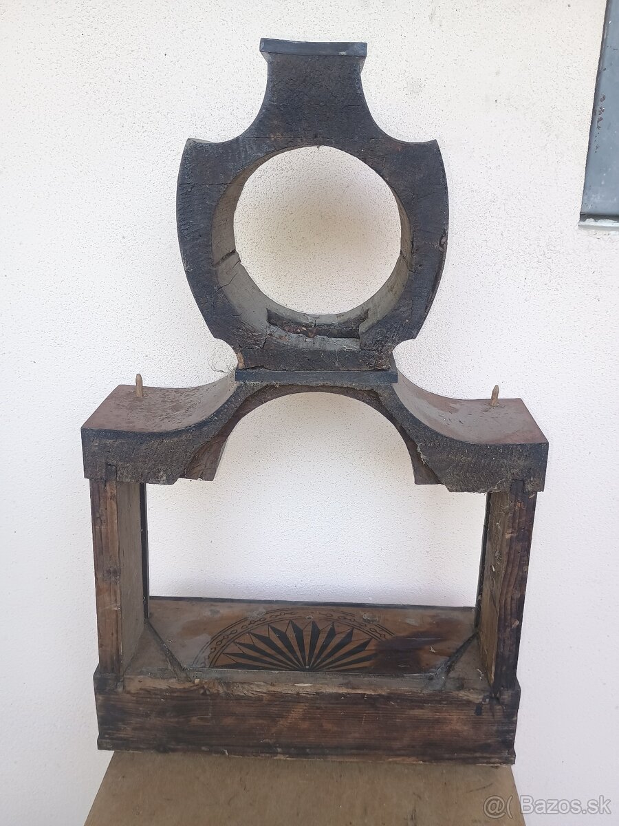 Tabatierka, Torzo hodín, lampa - 10