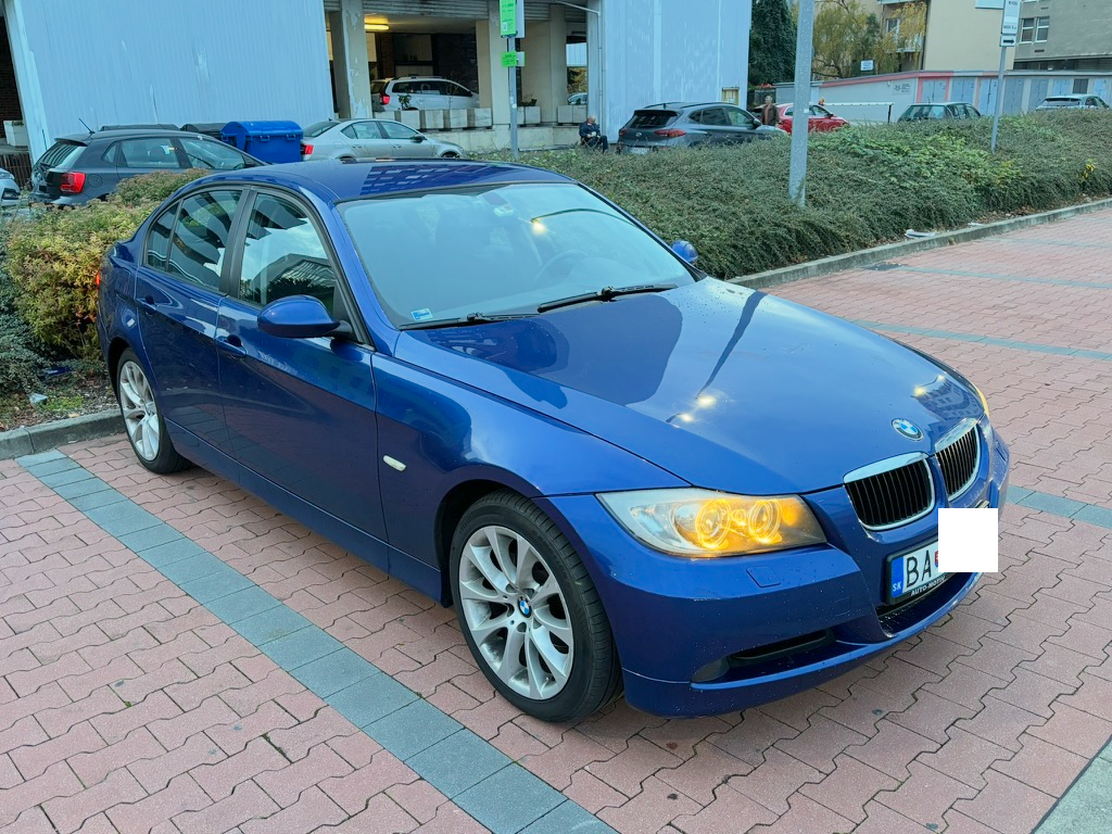 BMW 318i E90 95kW benzín na predaj - 10