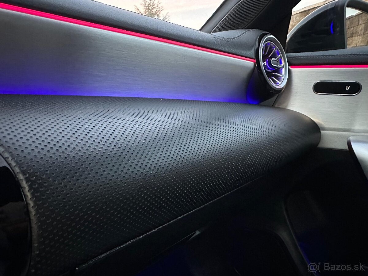 Mercedes CLA 200 AMG / 2021 / LED - 10