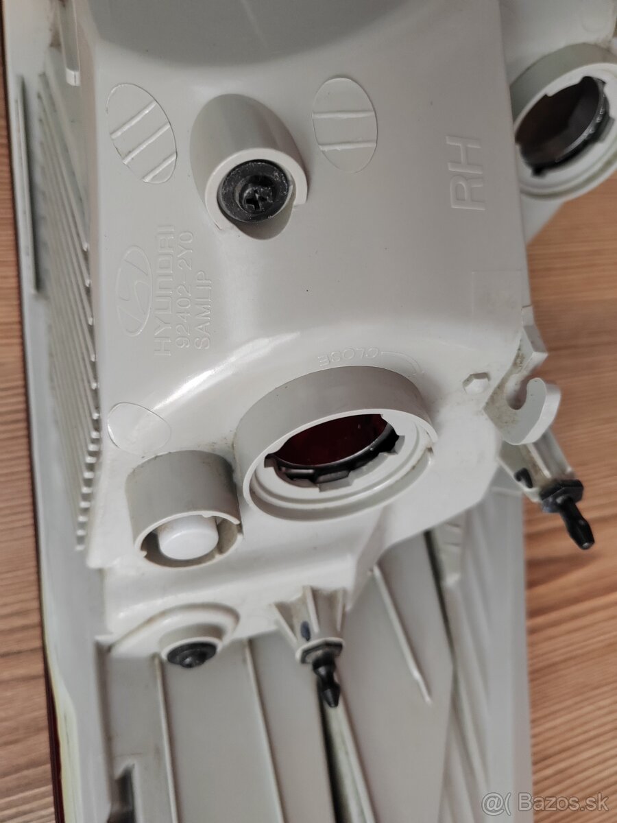 Hyundai ix35 zadné svetlá - 10