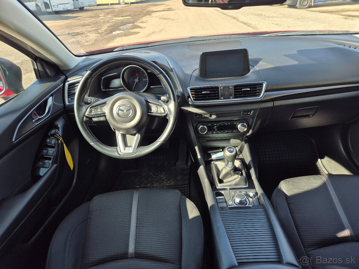 Mazda 3 hatchback 2.0 benzín - 10