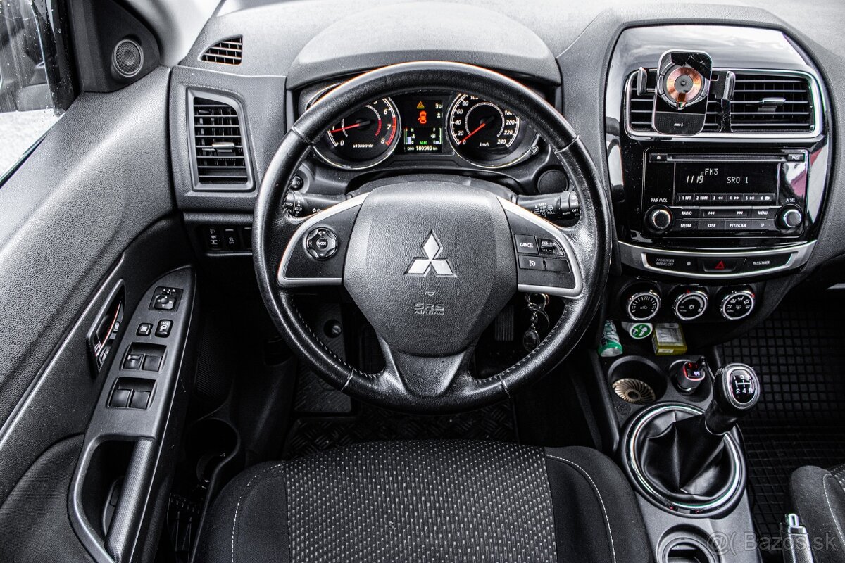 Mitsubishi ASX 1.6 MIVEC Inform - 10