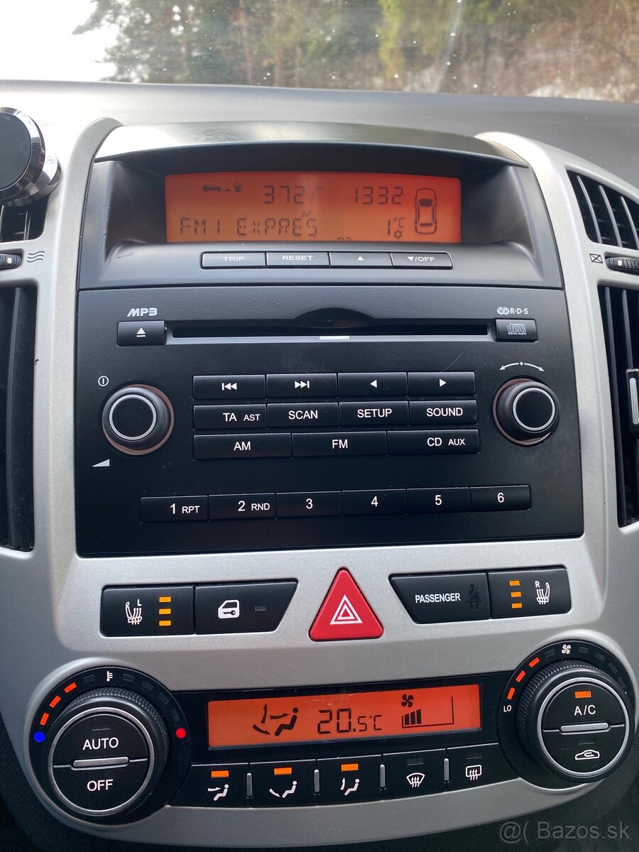 Kia pro-ceed 1.4 LPG - 10