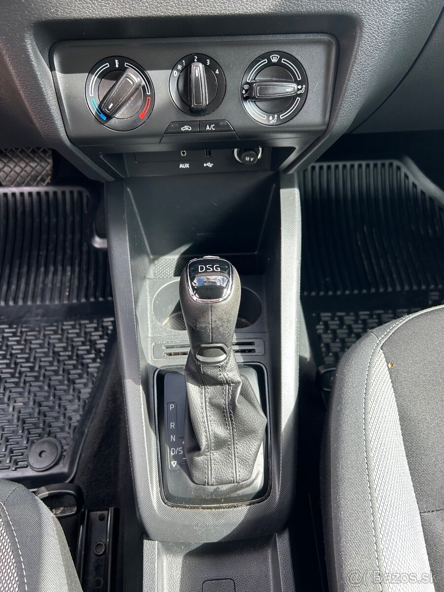Škoda Fabia 1.0 TSI automat - 10