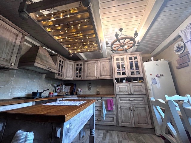 Dva rodinné domy v srdci Myjavských kopaníc – pokoj, príroda - 10