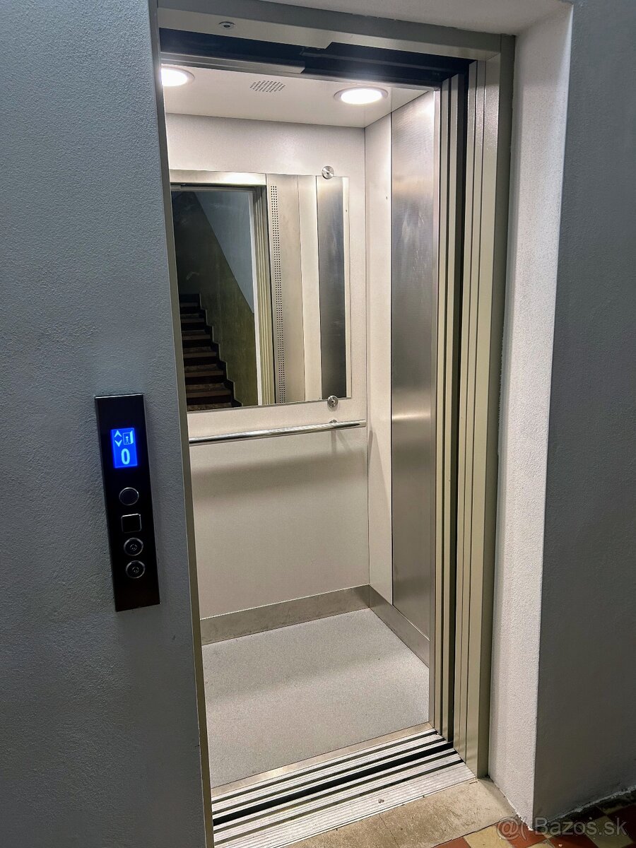 Predám 3 izbový byt - 10