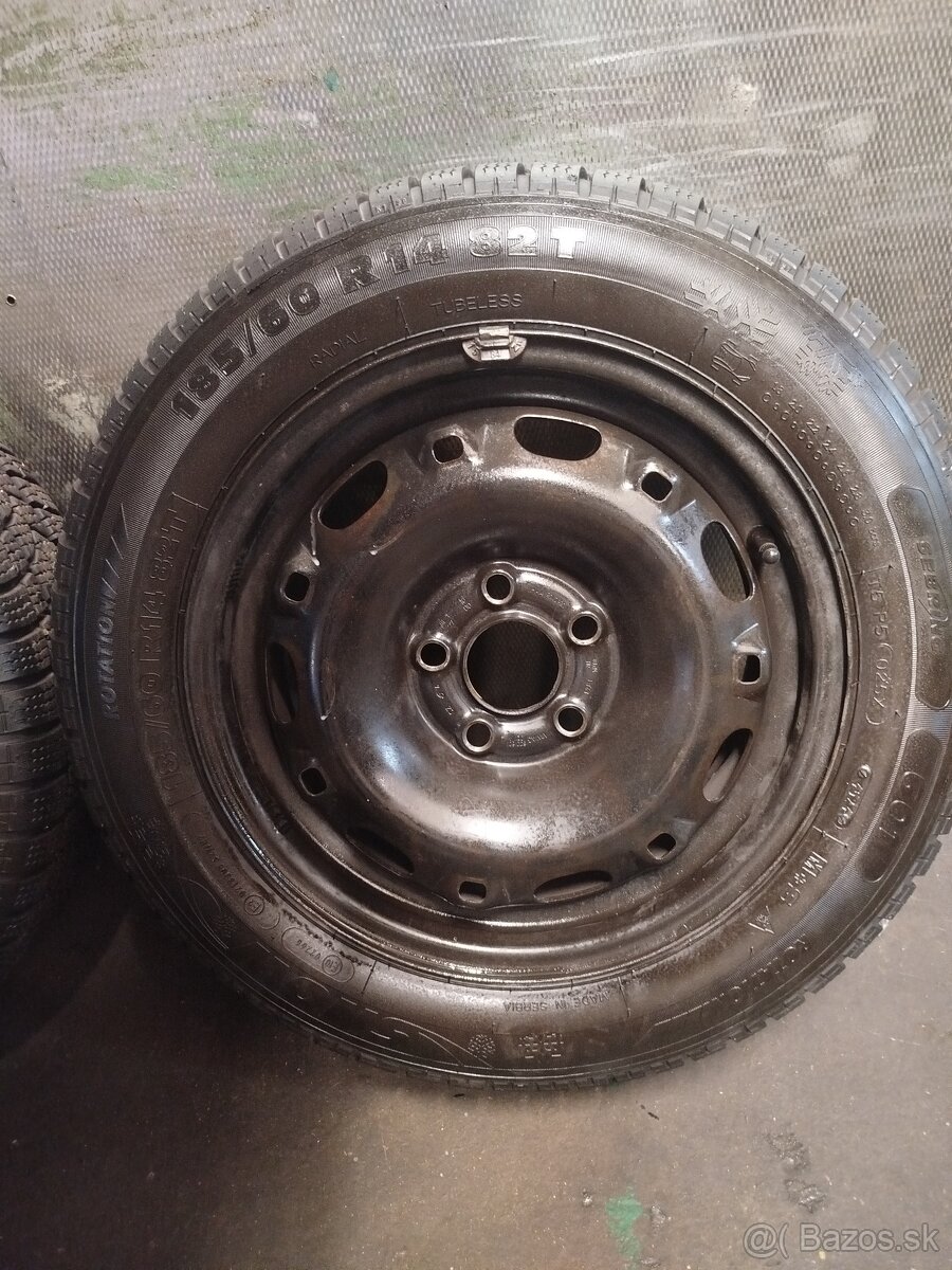 5x100 R14 185/60 R14 zimné 8mm originál škoda - 10