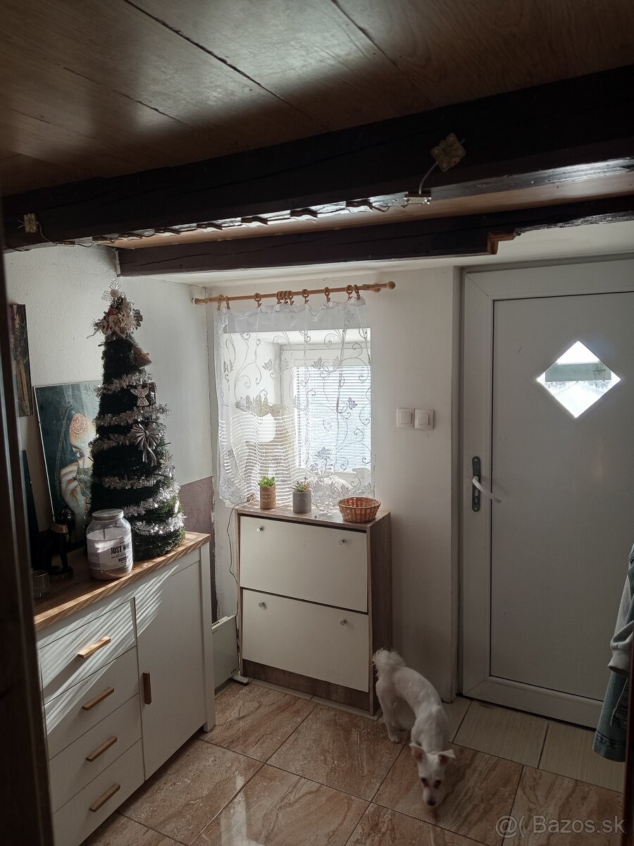 Dom na predaj v obci Vrádište - 10