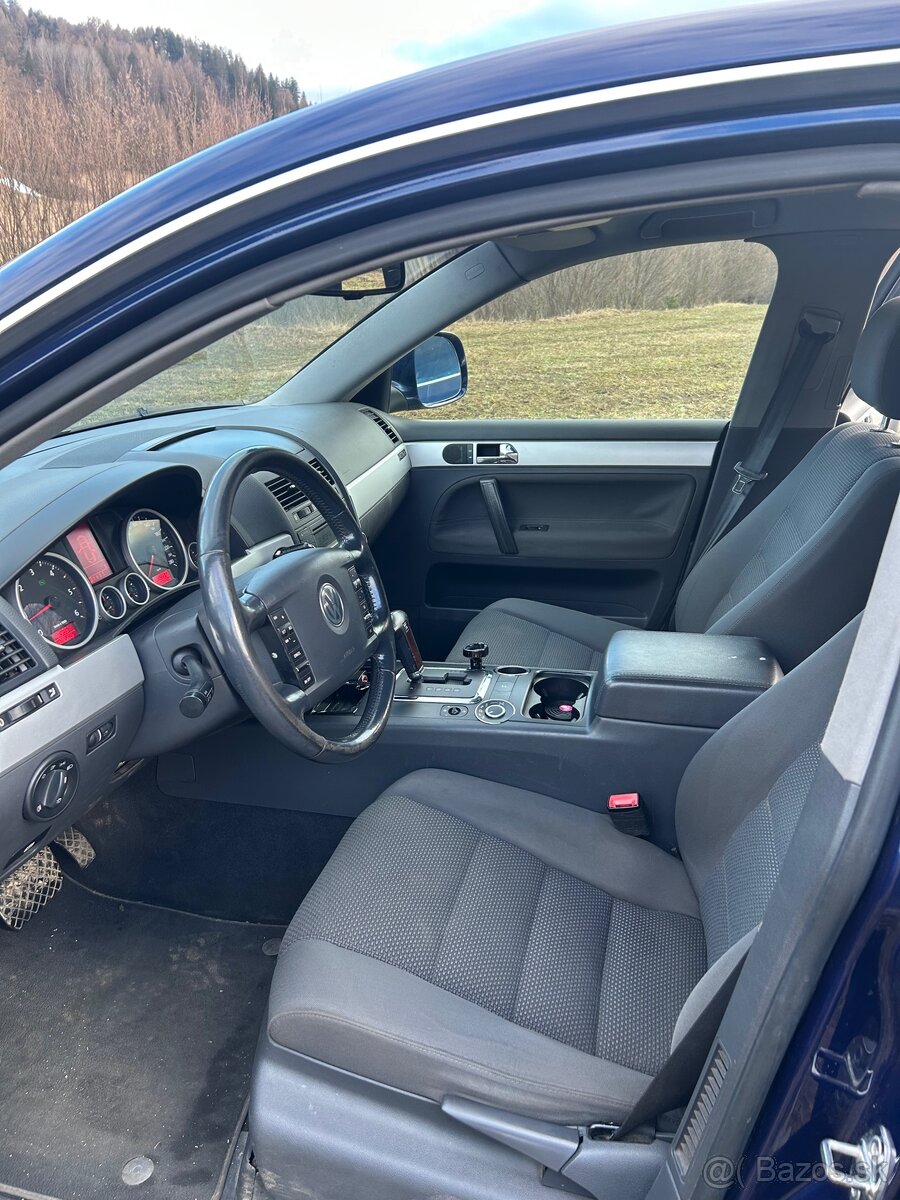 Volkswagen Touareg 3.0 TDi - 10