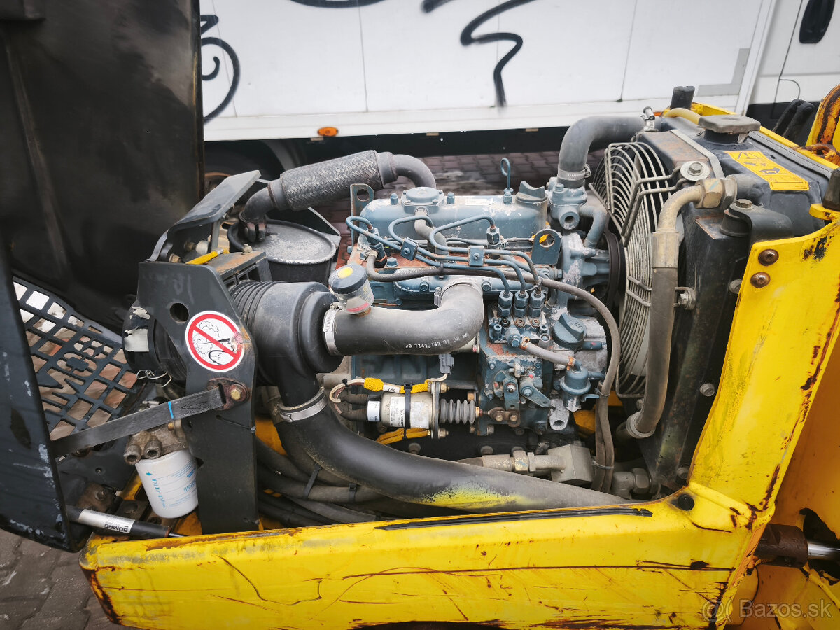 Vibracny valec. Jezkovy valec Bomag BMP 8500 rv2011 850m.h - 10