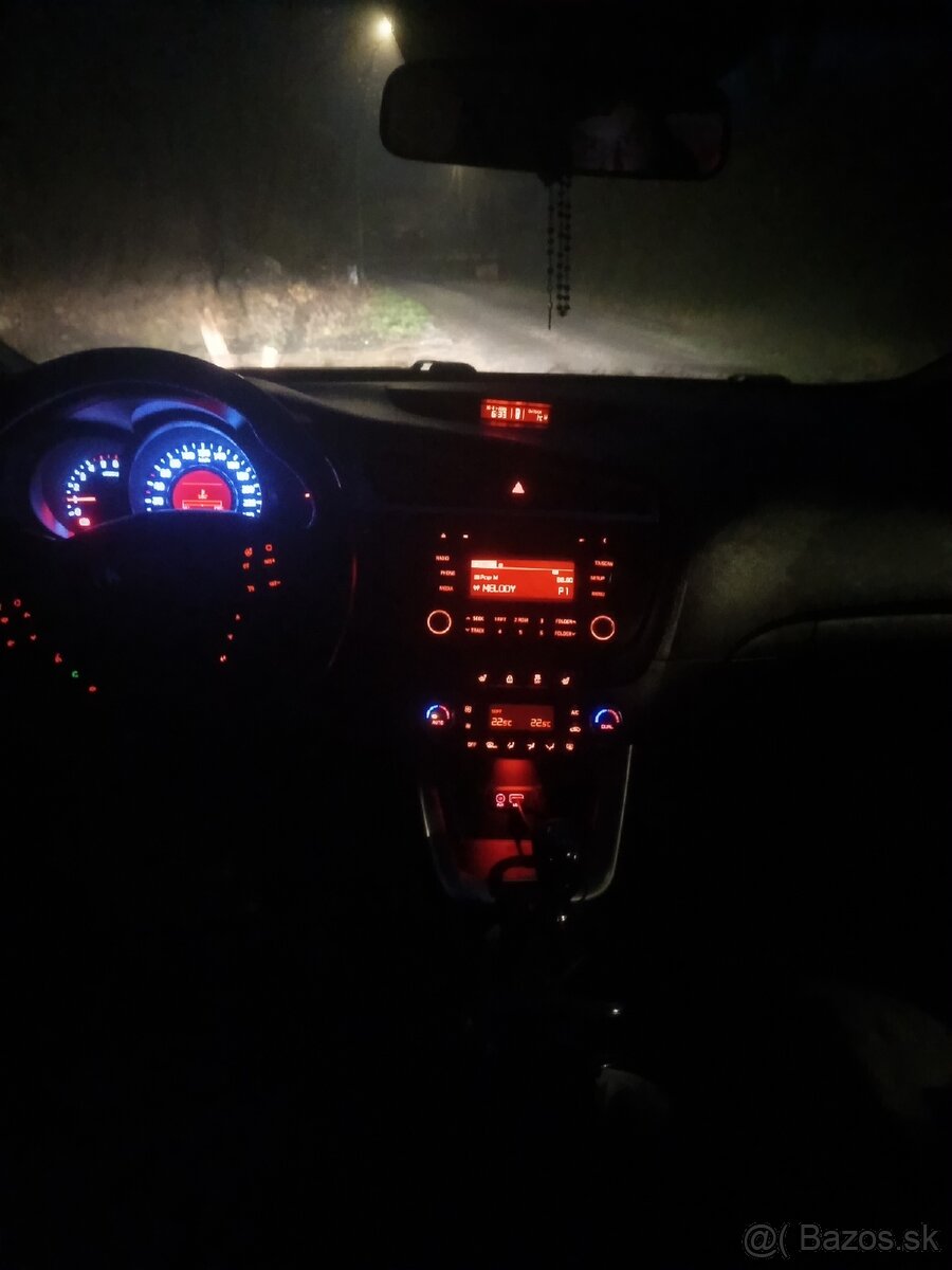 Kia Ceed r.v.2017 170000km - 10