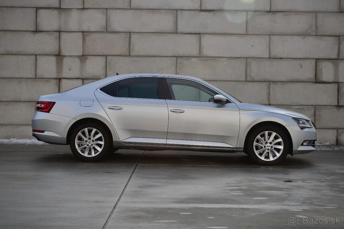 Škoda Superb III, 2016, 2.0 TDI 140 kW - 10