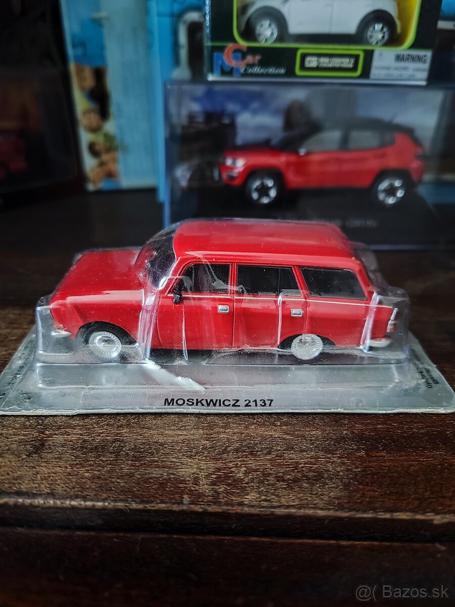Kultové auta mix 1:43 a 1:39 - 10