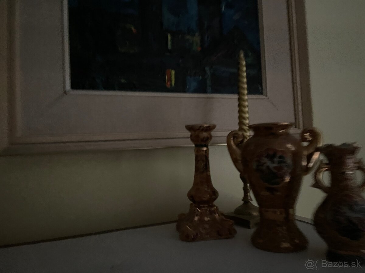 Rôzne staré porcelány a keramické predmety prosím len SMS - 10