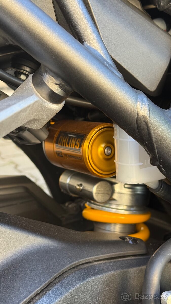 Honda CB1000 Hornet SP - 10