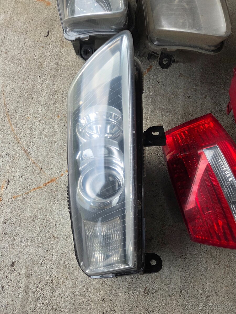 Audi A6 C6 Svetlá - 10
