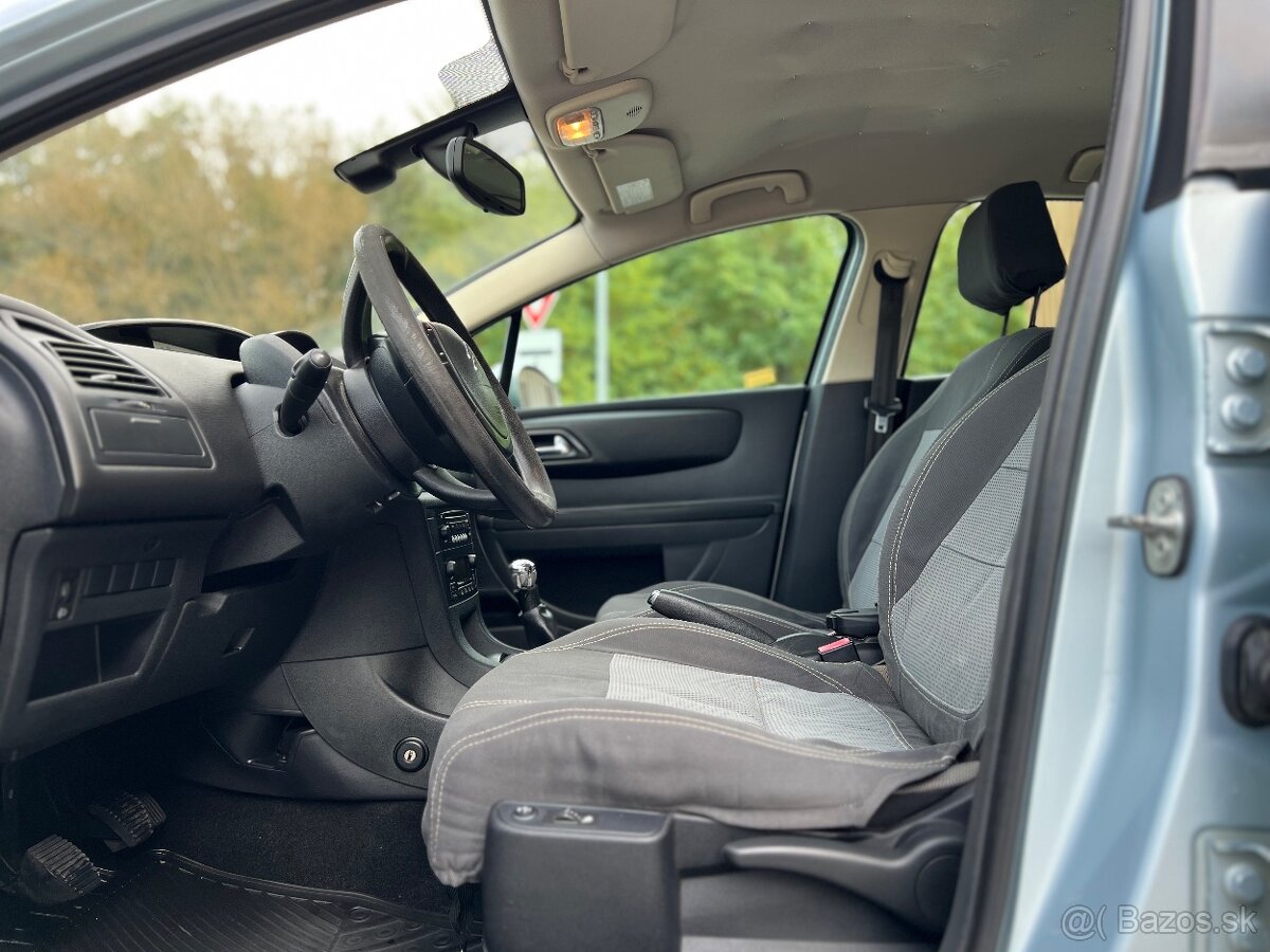 Citroën C4 1.6i 16V | Plus FIA | 111 000km | 1. majiteľ - 10