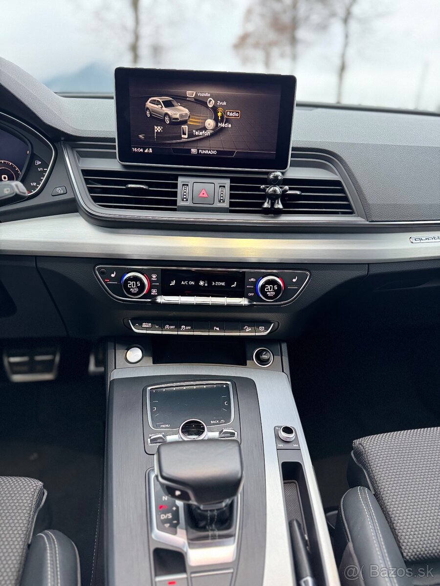 Audi Q5 Quattro S-LINE - 10