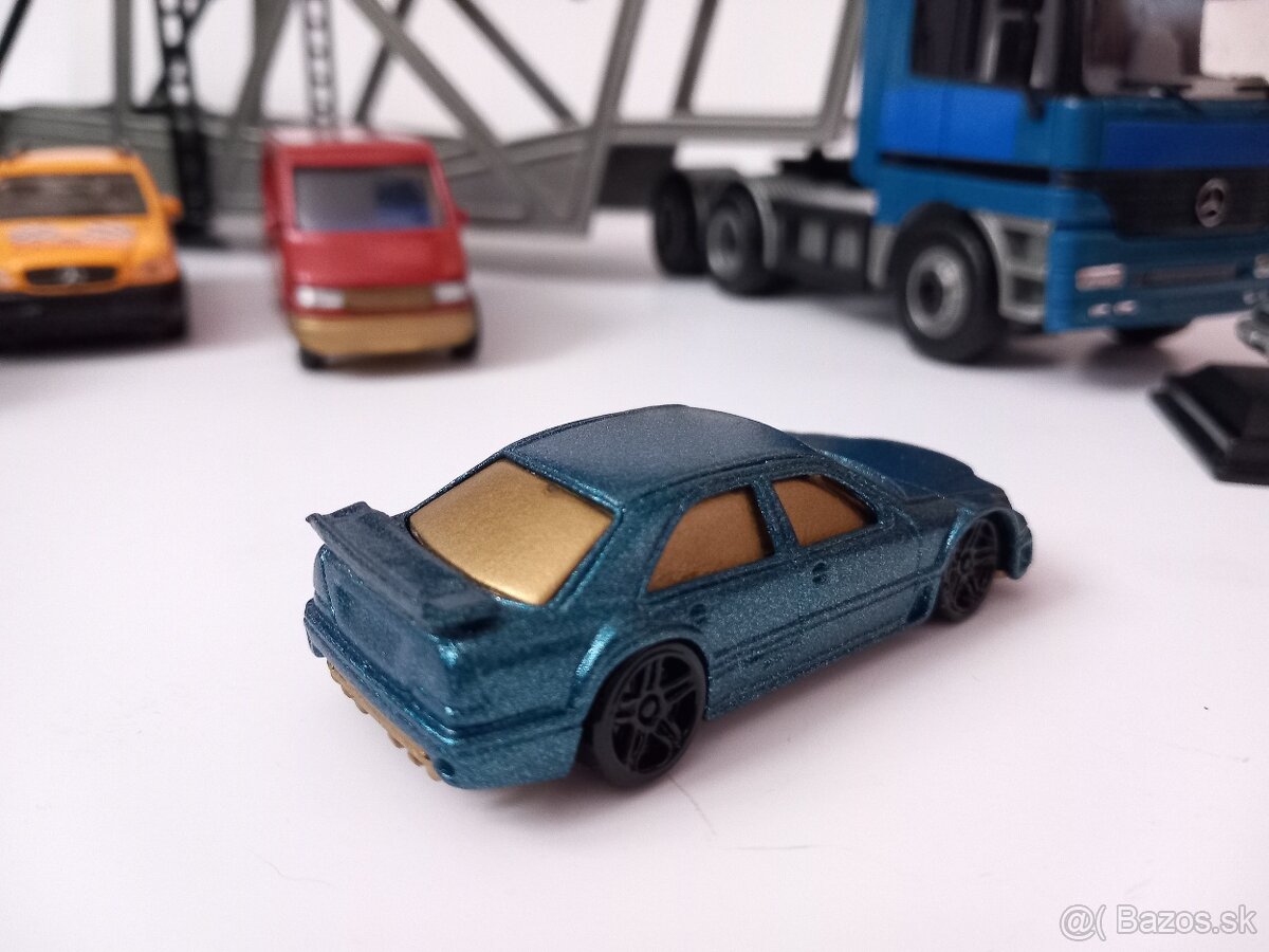 Zbierka modelov Mercedes Benz - 10