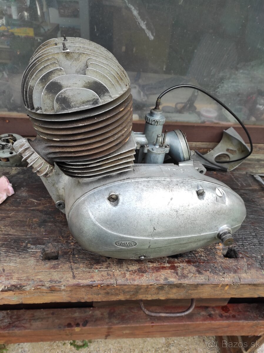 Jawa 350/345 - 10