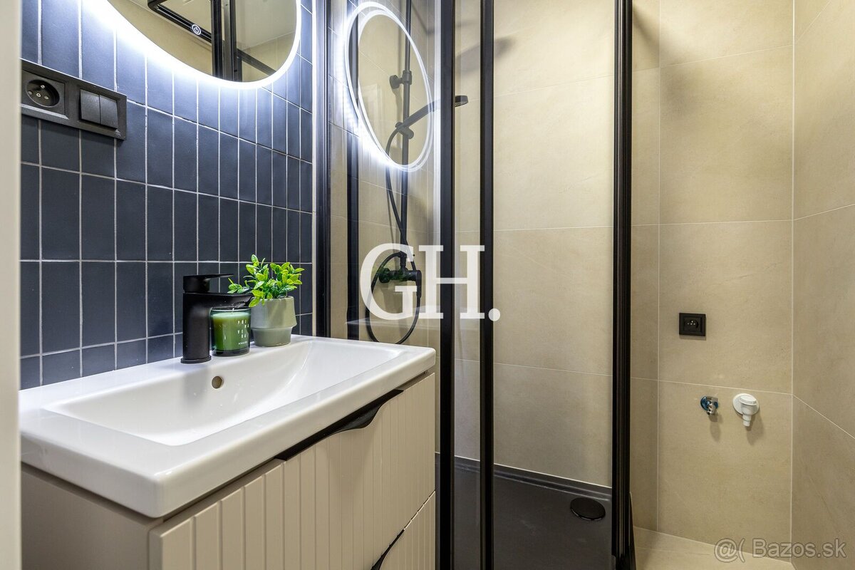 Modrý klenot v centre mesta | KARPATSKÁ - Kuzmányho | 1-izbo - 10