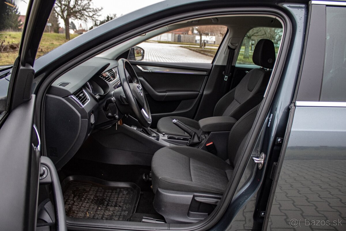 Škoda Octavia Combi 2.0 TDI Style DSG - 10