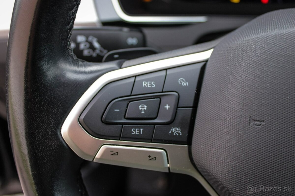 Volkswagen Passat Variant 2.0 TDI EVO Elegance DSG Virtual - 10