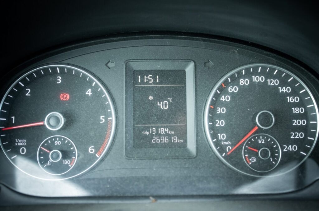 VOLKSWAGEN CADDY Maxi 1.6 TDI 75kW M5 2011 - 10