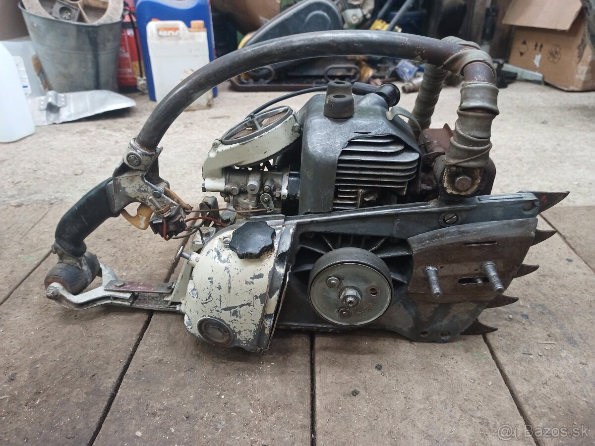 Motorová píla Stihl contra - 10