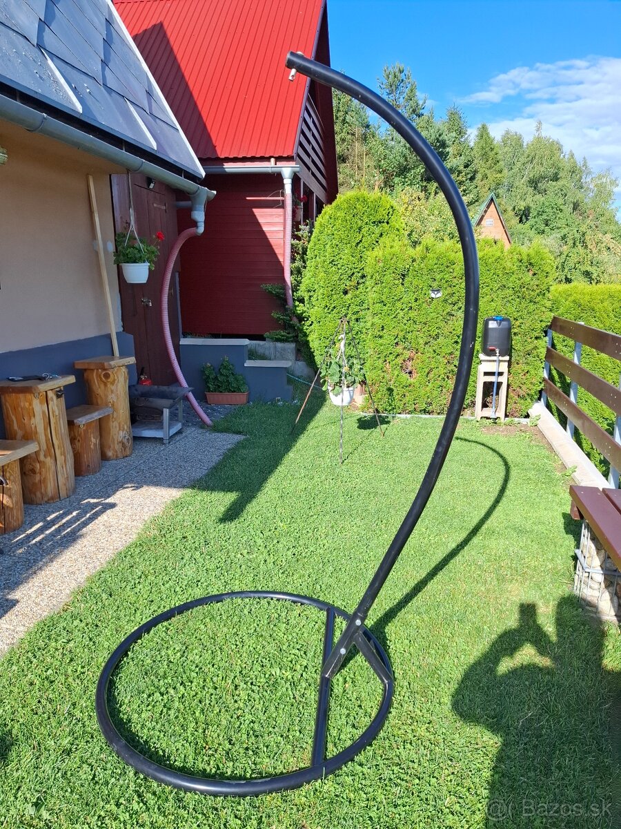 Zahradna hojdacka stojan na hojdacku - 10