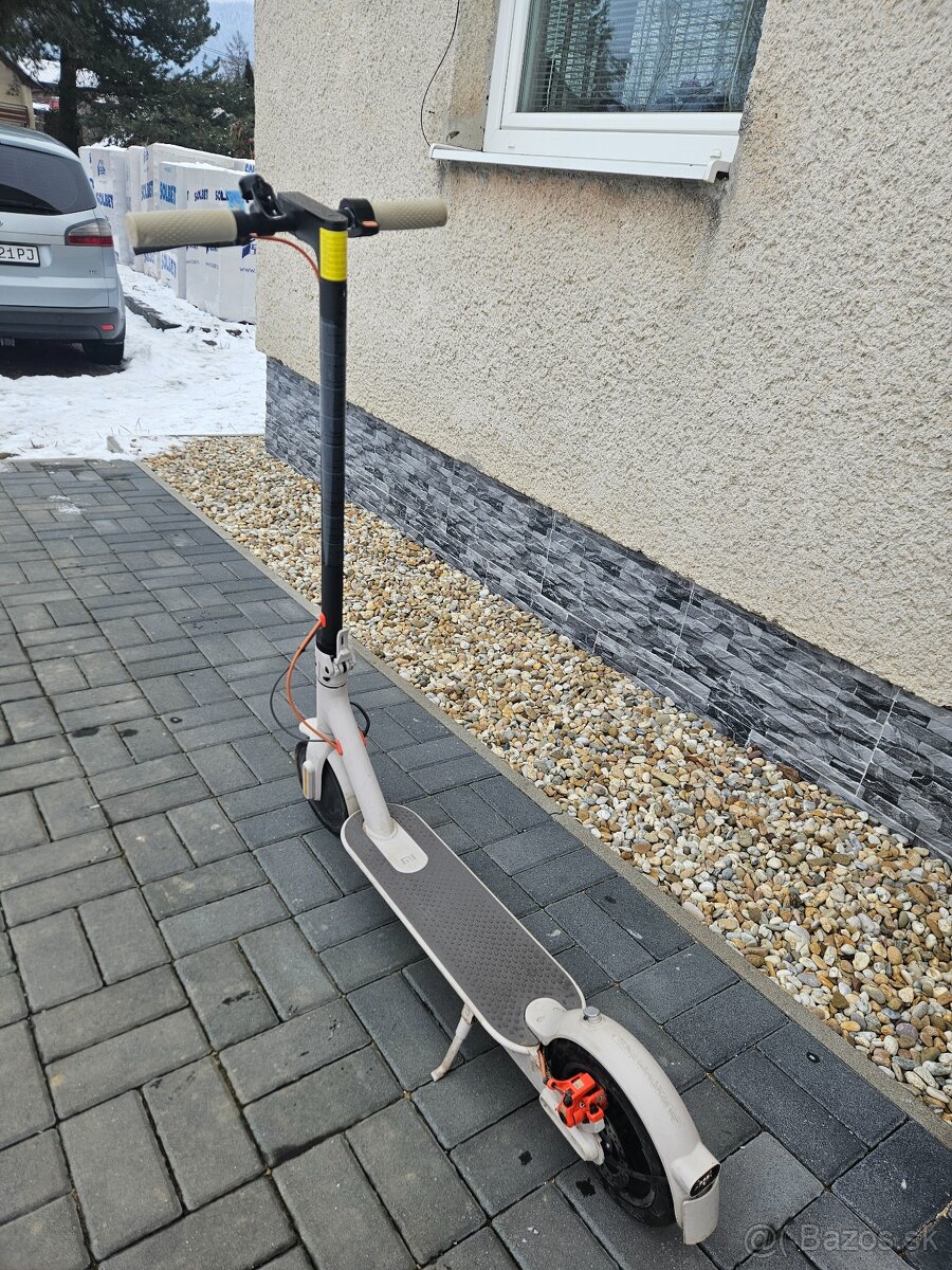 Xiaomi E-kolobežka - 10