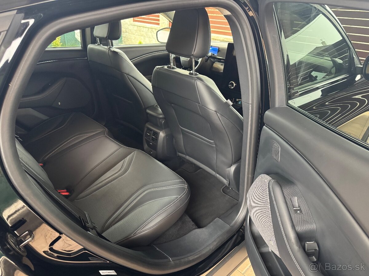 Ford Mustang Mach-e 98,7 kWh Extended range RWD - 10