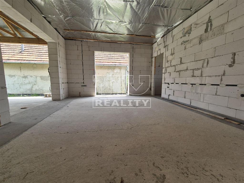 REZERVOVANÉ. Novostavba 4-izbového bungalovu s veľkým... - 10