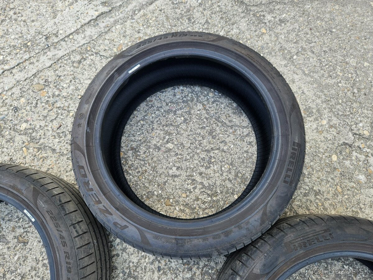 4x letné pneu Pirelli P Zero 225/45 R19 - 10