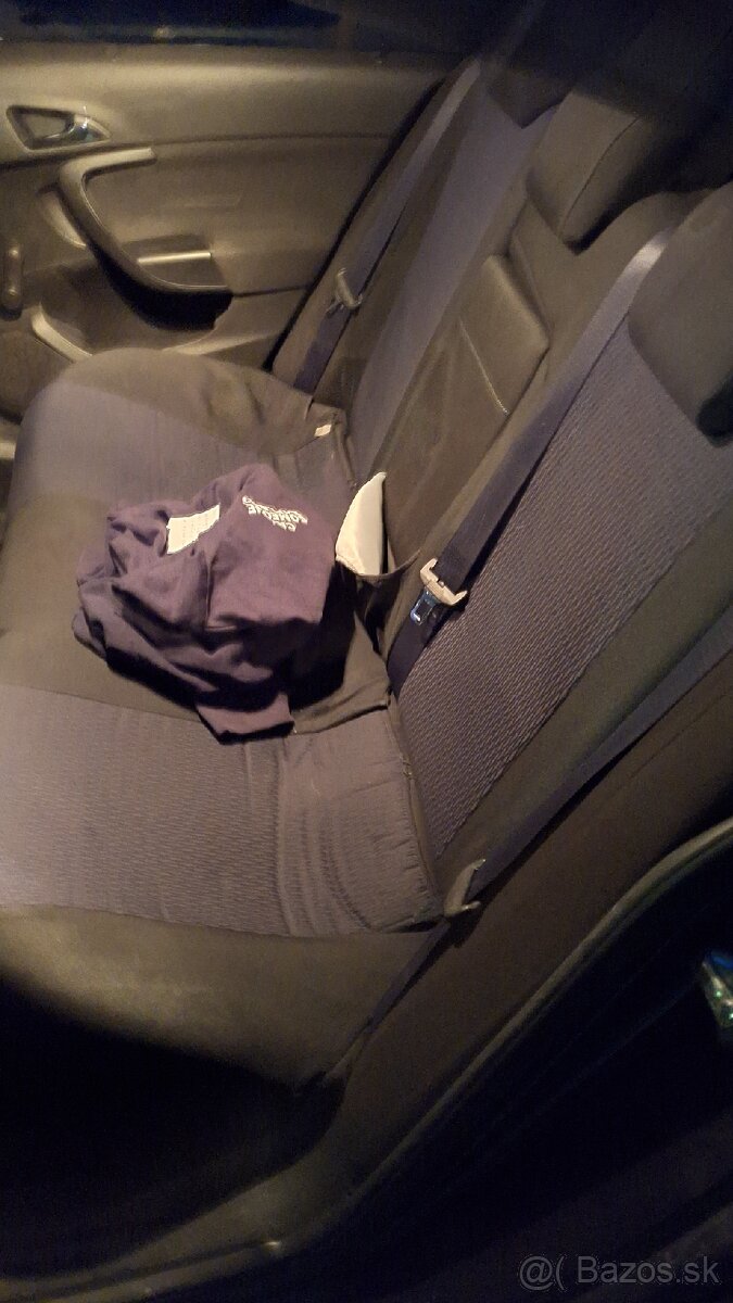 Opel insignia A 2.0 cdti 96kw - 10