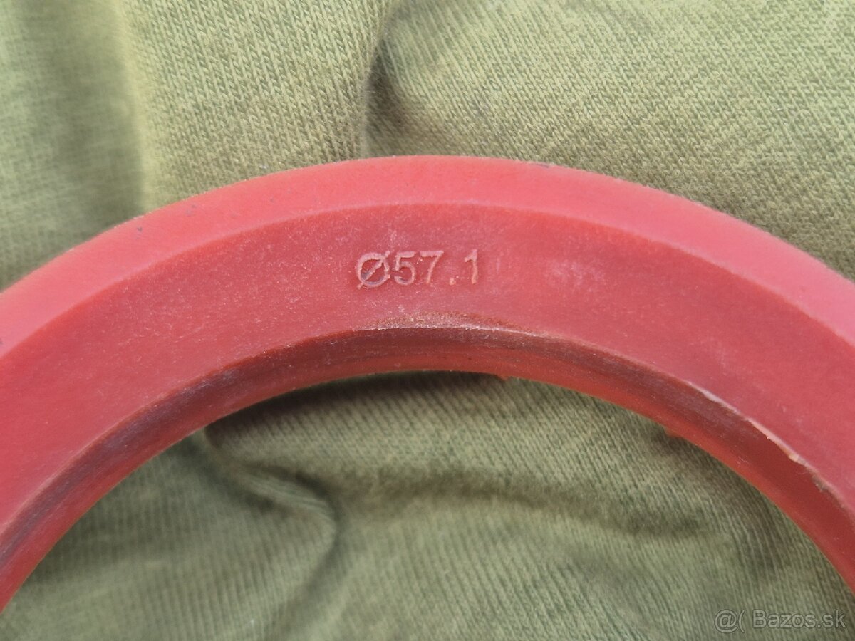 Zimná sada 185/60 R15 - 10