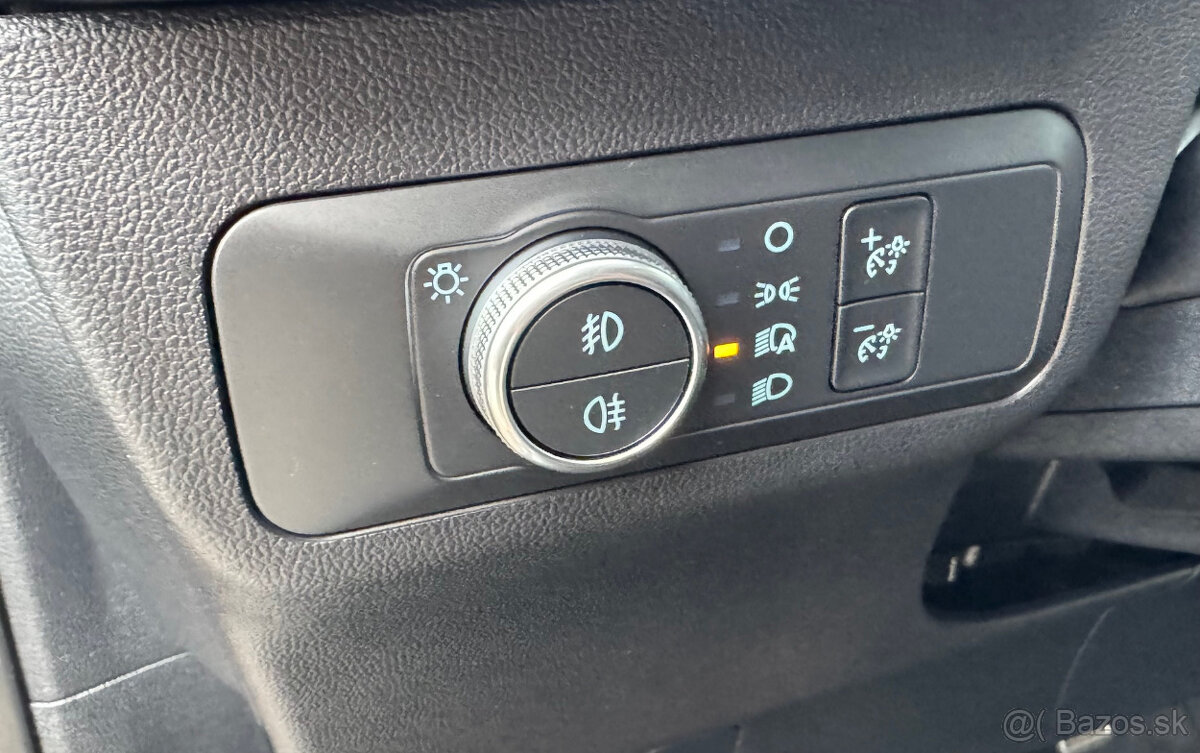 Ford Kuga 2.0 TDCi EcoBlue 190k ST-Line A/T AWD - 10