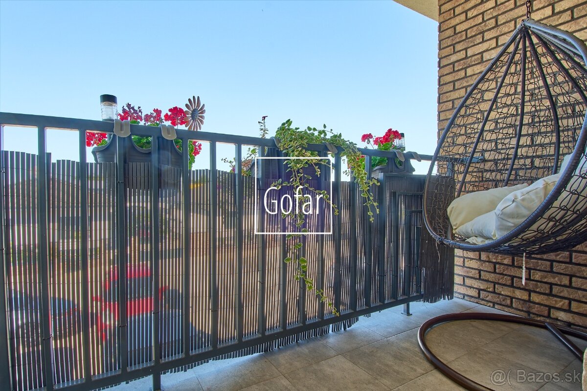 Zariadený energeticky úsporný 3i byt + 2xparking, Baka, DS - 10