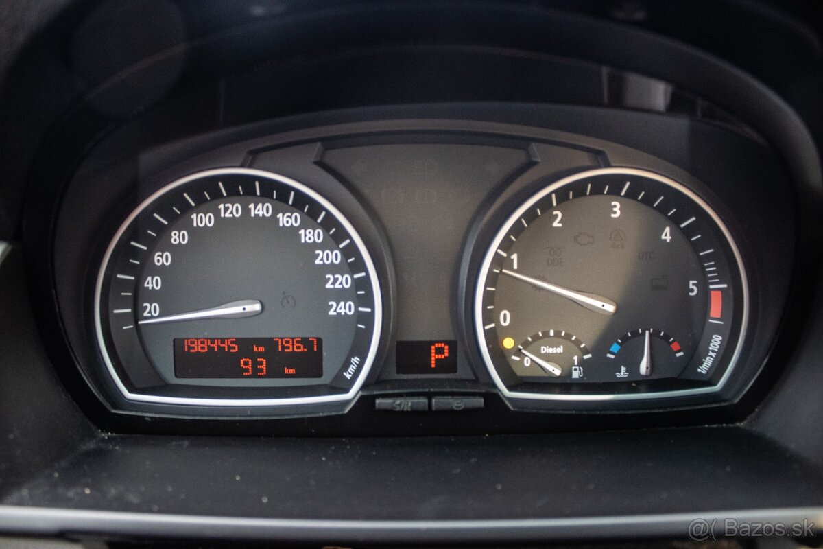 BMW X3 xDrive20d 177k A/T, 130kW 1. Majiteľ - 10