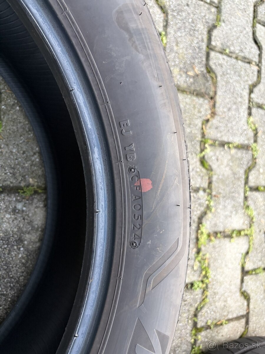 Bridgestone Alenza 001 235/50 R20 100W - letné pneu - 10